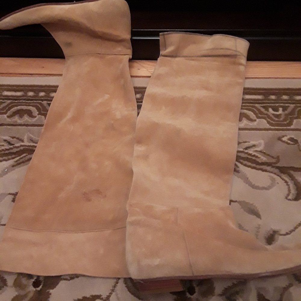 Over knee suede boots.